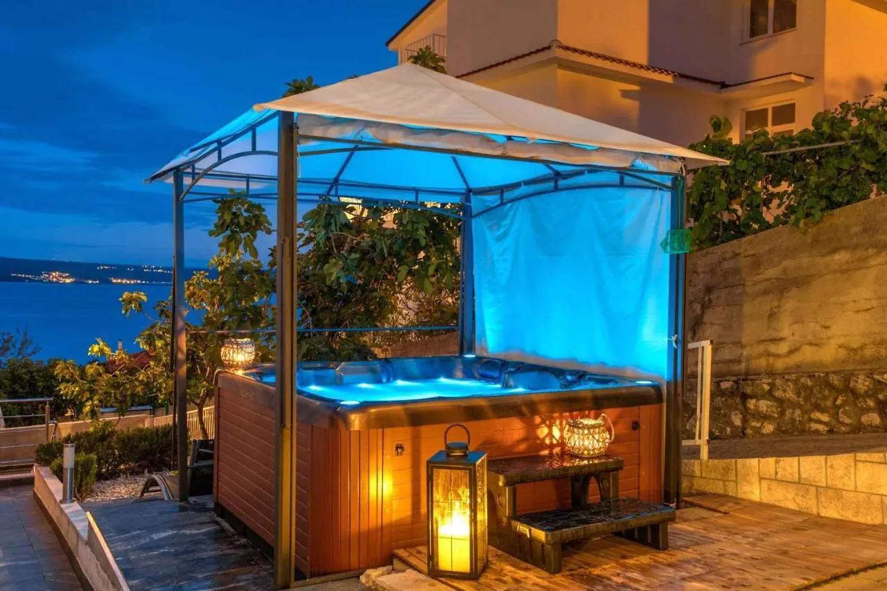 One-Bedroom Apartment In Crikvenica Xlv Dramalj