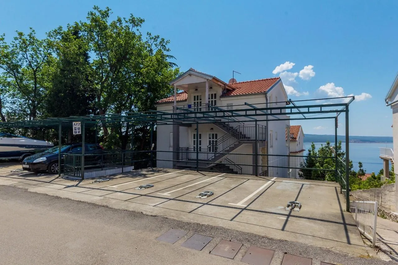 One-Bedroom Apartment In Crikvenica Xlv Dramalj
